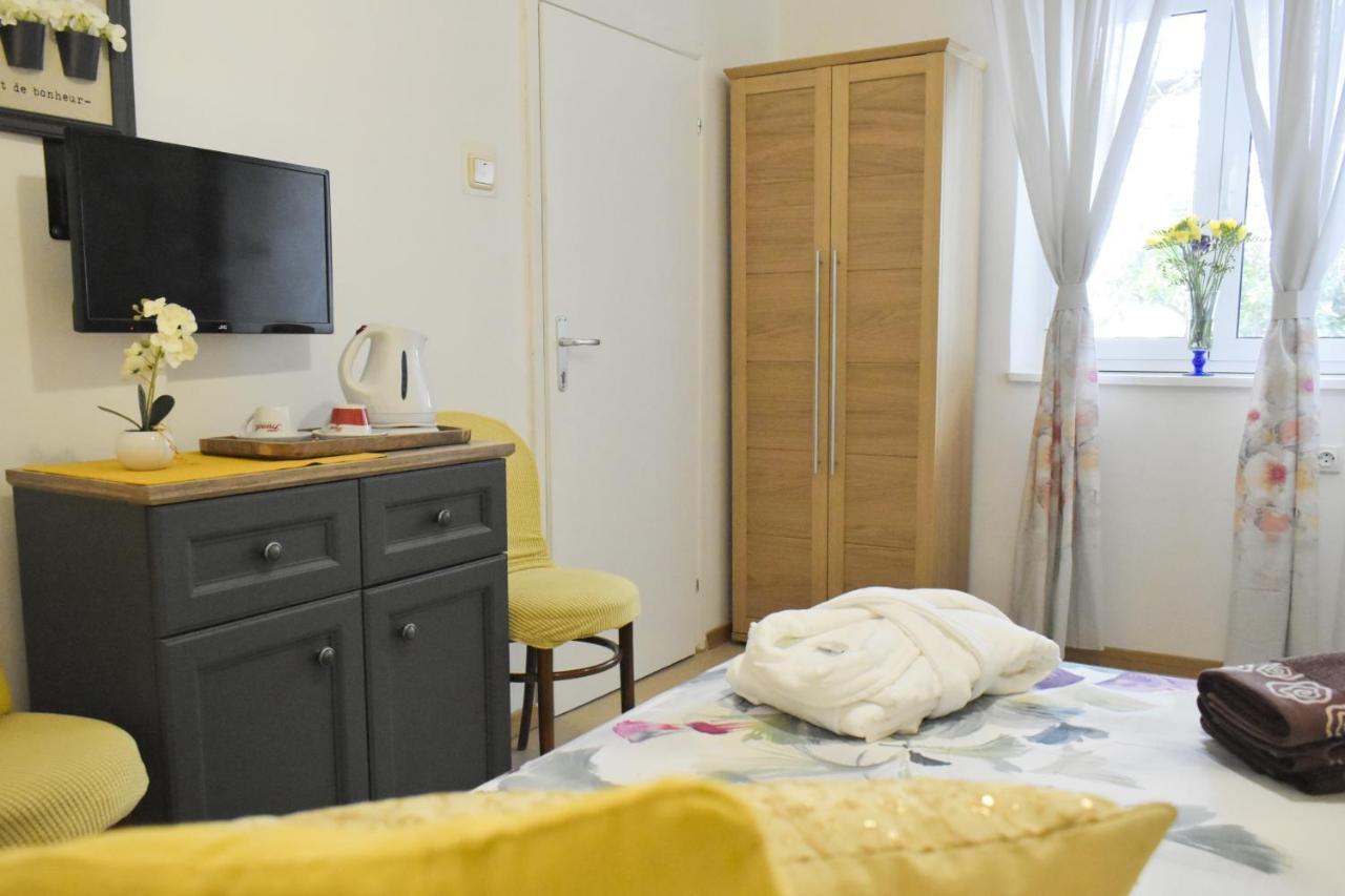 Rooms Monika Dubrovnik Eksteriør bilde